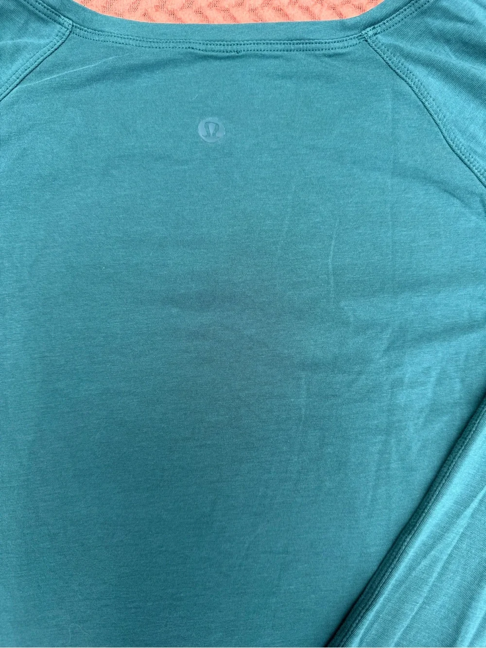 7 long sleeve, Lululemon shirts lot all in pristine condition see all pictures!😀